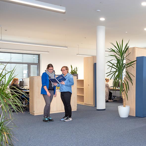 Großräumiges Büro