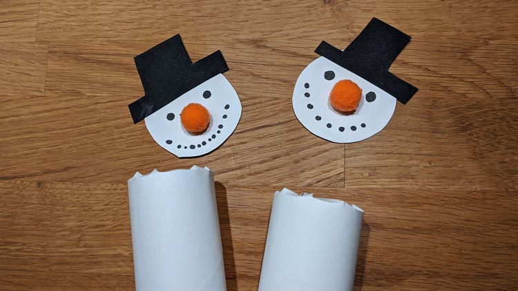 Gebastelte Schneemänner für Adventskalender