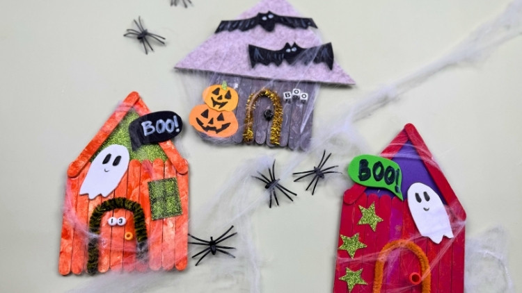 Halloween-Deko Gruselhaus aus Holzstäbchen