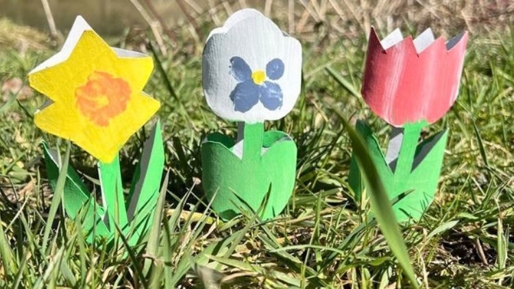 Blumen basteln mit wenig Material