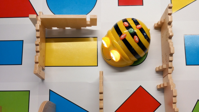 Erfahrungsbericht Bee-Bot Erfahrungsbericht Bee-Bot