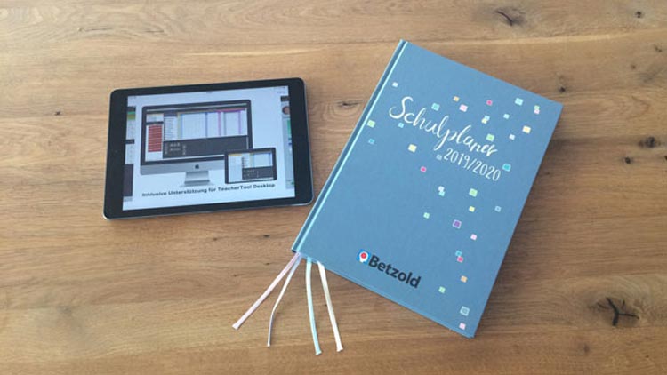 Lehrerkalender digital und analog