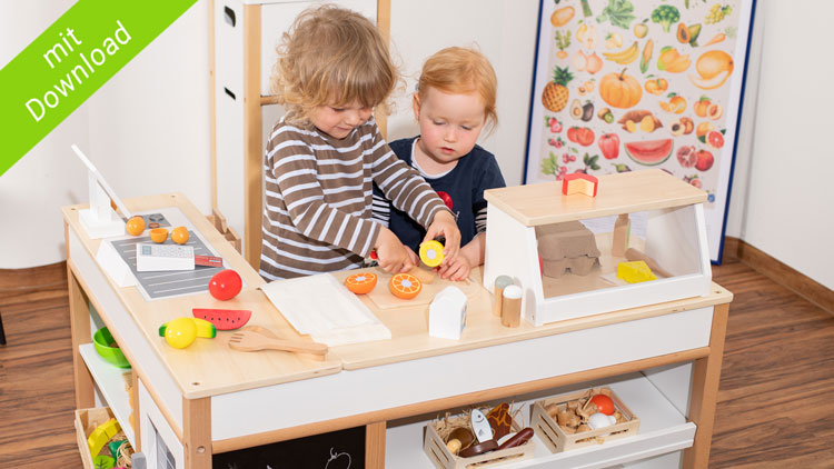 Kinder lernen durch Rollenspiele, wie das Spiel im Betzold-Kaufladen, das Leben der Erwachsenen kennen.