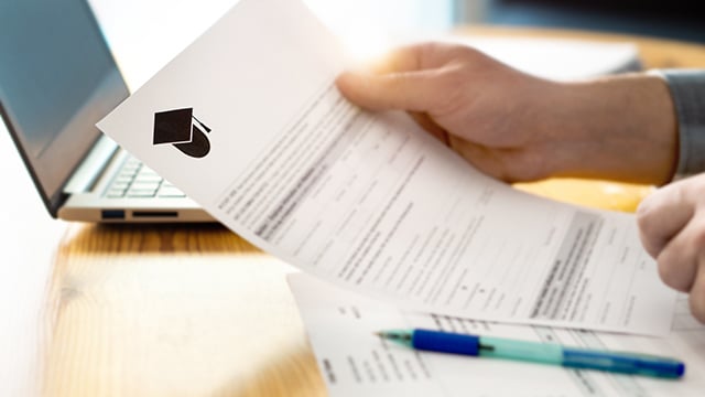 Informationen zu Unterrichtsmitteln eigener Wahl