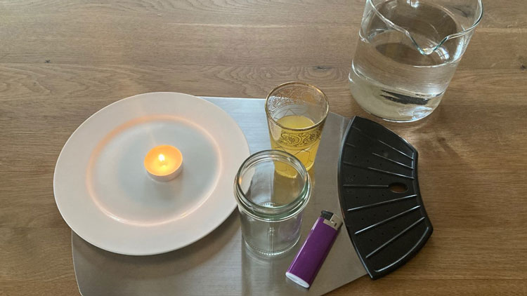 Material für Experiment mit Kerzen