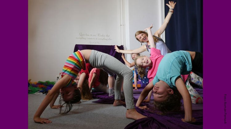 Kinderyoga unter Anleitung