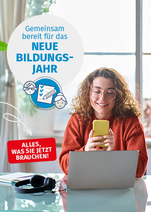 Person Laptop und Smartphone